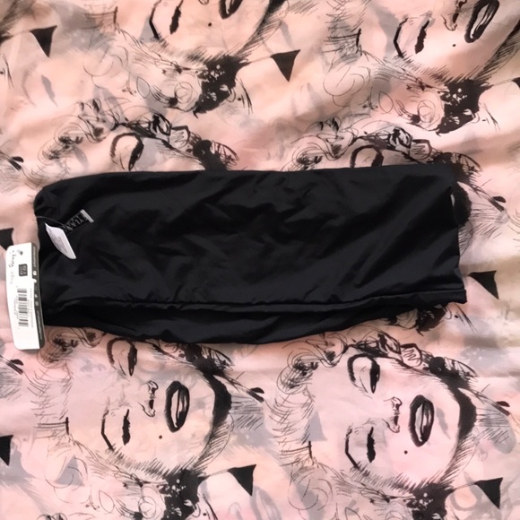 NWT Black Bandeau Bikini Swim Top - Picture 3 of 4